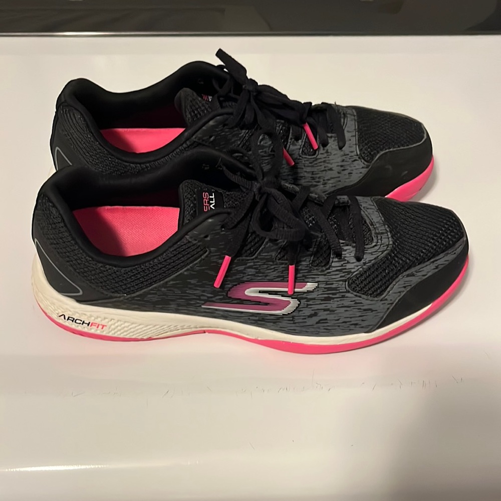 Sketchers viper court Pickleball sneakers